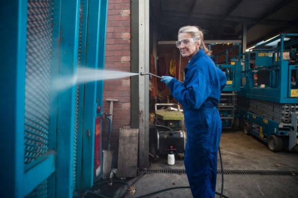 Trusted Pontiac, MI Pressure Washing Services Experts